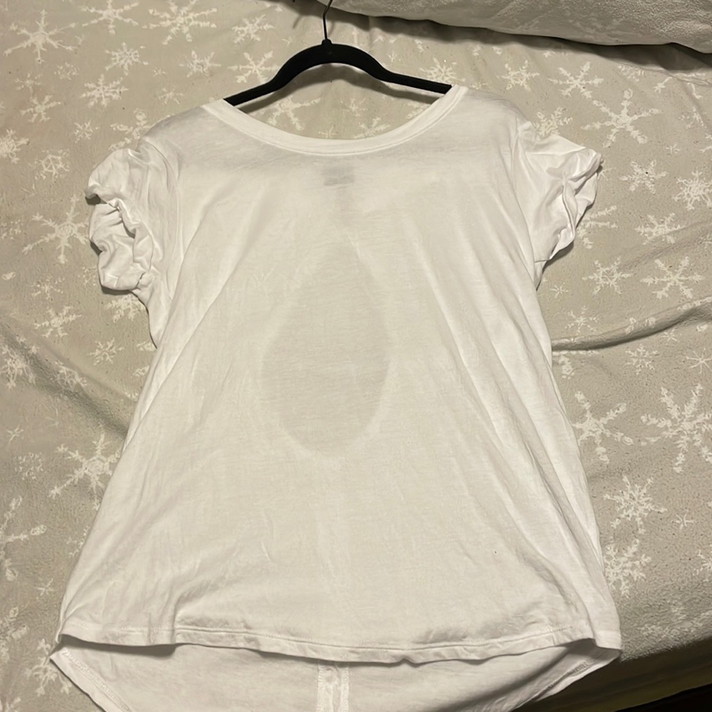 Mono B keyhole tshirt